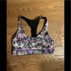 EUC lululemon bra. No pads.